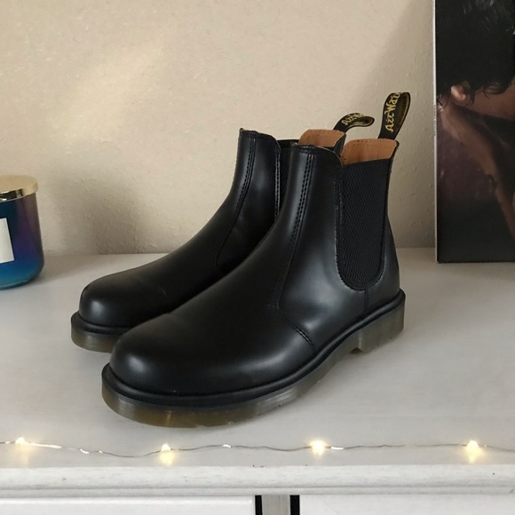 Dr. Martens Shoes - DR. MARTENS 2976 (US 7) nearly perfect condition!